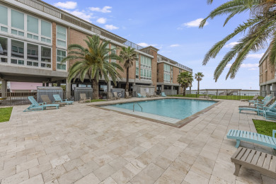 Lake House Spacious and upscale condo heated community pool!, , on Gulf of Mexico - Port Aransas in Texas - Lakehouse Vacation Rental - Lake Home for rent on LakeHouseVacations.com