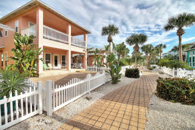 Lake House Fantastic home, 2 Heated Pools, Gated Subdivision! Close to the Beach!, , on Gulf of Mexico - Port Aransas in Texas - Lakehouse Vacation Rental - Lake Home for rent on LakeHouseVacations.com