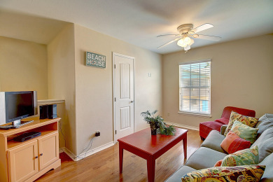 Lake House Cute townhome great location community pool and a short walk to the beach!, , on Gulf of Mexico - Port Aransas in Texas - Lakehouse Vacation Rental - Lake Home for rent on LakeHouseVacations.com