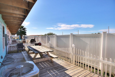 Lake House Cute townhome great location community pool and a short walk to the beach!, , on Gulf of Mexico - Port Aransas in Texas - Lakehouse Vacation Rental - Lake Home for rent on LakeHouseVacations.com