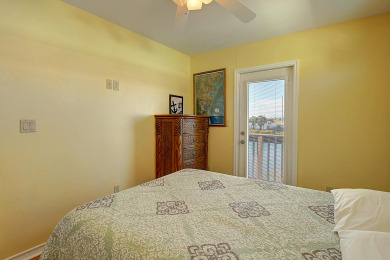 Lake House Cute townhome great location community pool and a short walk to the beach!, , on Gulf of Mexico - Port Aransas in Texas - Lakehouse Vacation Rental - Lake Home for rent on LakeHouseVacations.com