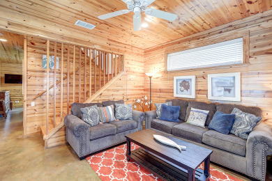 Lake House Adorable coastal home, Community pool, short drive to beach!, , on Gulf of Mexico - Port Aransas in Texas - Lakehouse Vacation Rental - Lake Home for rent on LakeHouseVacations.com