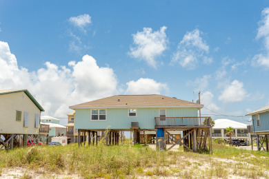 Lake House Updated House - Steps From the Beach - Fort Morgan - Signature Properties, , on Gulf of Mexico - Fort Morgan in Alabama - Lakehouse Vacation Rental - Lake Home for rent on LakeHouseVacations.com