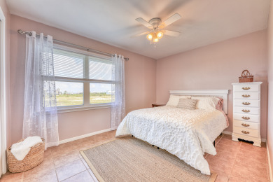 Lake House Updated House - Steps From the Beach - Fort Morgan - Signature Properties, , on Gulf of Mexico - Fort Morgan in Alabama - Lakehouse Vacation Rental - Lake Home for rent on LakeHouseVacations.com