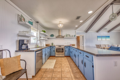 Lake House Updated House - Steps From the Beach - Fort Morgan - Signature Properties, , on Gulf of Mexico - Fort Morgan in Alabama - Lakehouse Vacation Rental - Lake Home for rent on LakeHouseVacations.com