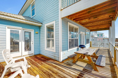 Lake House Chill Out - Sleeps 15 - Morgan Town - Fort Morgan - Signature Properties, , on Gulf of Mexico - Fort Morgan in Alabama - Lakehouse Vacation Rental - Lake Home for rent on LakeHouseVacations.com
