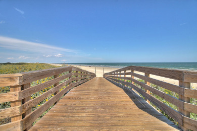 Lake House Beachfront Community, Boardwalk to the Beach, Pet Friendly!, , on Gulf of Mexico - Port Aransas in Texas - Lakehouse Vacation Rental - Lake Home for rent on LakeHouseVacations.com