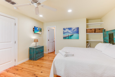 Lake House Lovely pet friendly home in Village Walk! Gated community! 2 Heated pools! , , on Gulf of Mexico - Port Aransas in Texas - Lakehouse Vacation Rental - Lake Home for rent on LakeHouseVacations.com