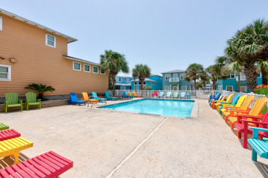 Lake House Lovely pet friendly home in Village Walk! Gated community! 2 Heated pools! , , on Gulf of Mexico - Port Aransas in Texas - Lakehouse Vacation Rental - Lake Home for rent on LakeHouseVacations.com