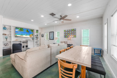 Lake House Lovely pet friendly home in Village Walk! Gated community! 2 Heated pools! , , on Gulf of Mexico - Port Aransas in Texas - Lakehouse Vacation Rental - Lake Home for rent on LakeHouseVacations.com