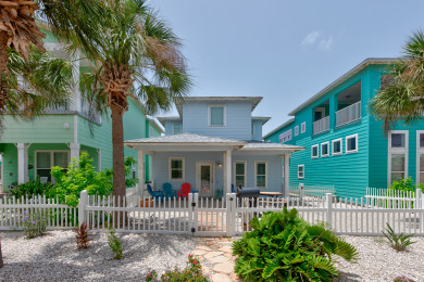 Lake House Lovely pet friendly home in Village Walk! Gated community! 2 Heated pools! , , on Gulf of Mexico - Port Aransas in Texas - Lakehouse Vacation Rental - Lake Home for rent on LakeHouseVacations.com