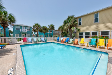 Lake House Lovely pet friendly home in Village Walk! Gated community! 2 Heated pools! , , on Gulf of Mexico - Port Aransas in Texas - Lakehouse Vacation Rental - Lake Home for rent on LakeHouseVacations.com