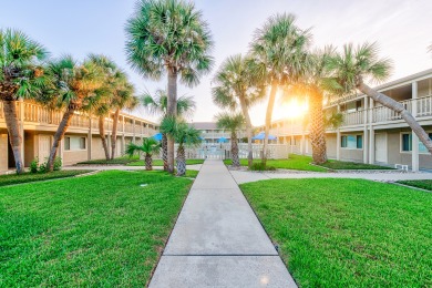 Lake House A Cozy Getaway Near the Beach, Poolside Condo, , on Gulf of Mexico - Port Aransas in Texas - Lakehouse Vacation Rental - Lake Home for rent on LakeHouseVacations.com