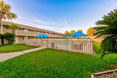 Lake House A Cozy Getaway Near the Beach, Poolside Condo, , on Gulf of Mexico - Port Aransas in Texas - Lakehouse Vacation Rental - Lake Home for rent on LakeHouseVacations.com