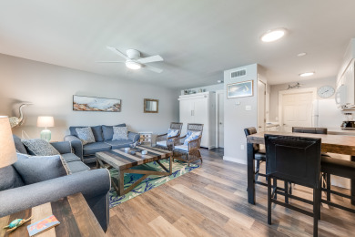 Lake House A Cozy Getaway Near the Beach, Poolside Condo, , on Gulf of Mexico - Port Aransas in Texas - Lakehouse Vacation Rental - Lake Home for rent on LakeHouseVacations.com