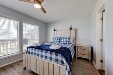 Lake House Beautifully updated, in unit washer and dryer, Boardwalk to Beach, , on Gulf of Mexico - Port Aransas in Texas - Lakehouse Vacation Rental - Lake Home for rent on LakeHouseVacations.com