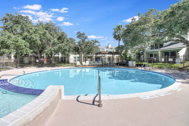 Lake House Pool, Boat dock, Pier, Boat Launch, and BBQ area all at an affordable price!, , on Gulf of Mexico - Aransas Bay in Texas - Lakehouse Vacation Rental - Lake Home for rent on LakeHouseVacations.com