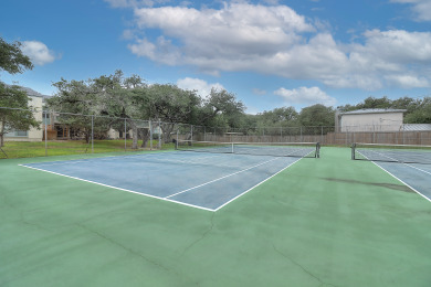 Lake House Pool, Boat dock, Pier, Boat Launch, and BBQ area all at an affordable price!, , on Gulf of Mexico - Aransas Bay in Texas - Lakehouse Vacation Rental - Lake Home for rent on LakeHouseVacations.com