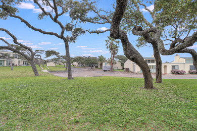 Lake House Pool, Boat dock, Pier, Boat Launch, and BBQ area all at an affordable price!, , on Gulf of Mexico - Aransas Bay in Texas - Lakehouse Vacation Rental - Lake Home for rent on LakeHouseVacations.com