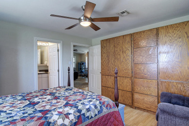 Lake House Fantasy Oaks Lodge! 1 mile from the boat ramp! Pet Friendly! 1.36 Acres, , on Gulf of Mexico - Aransas Pass in Texas - Lakehouse Vacation Rental - Lake Home for rent on LakeHouseVacations.com
