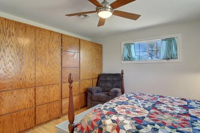 Lake House Fantasy Oaks Lodge! 1 mile from the boat ramp! Pet Friendly! 1.36 Acres, , on Gulf of Mexico - Aransas Pass in Texas - Lakehouse Vacation Rental - Lake Home for rent on LakeHouseVacations.com