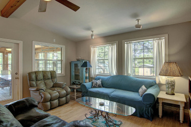 Lake House Fantasy Oaks Lodge! 1 mile from the boat ramp! Pet Friendly! 1.36 Acres, , on Gulf of Mexico - Aransas Pass in Texas - Lakehouse Vacation Rental - Lake Home for rent on LakeHouseVacations.com