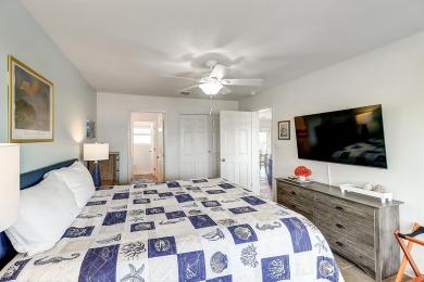Lake House Estes Oasis! Canal front home with private lighted dock! Views! Foosball game, , on Gulf of Mexico - Aransas Pass in Texas - Lakehouse Vacation Rental - Lake Home for rent on LakeHouseVacations.com