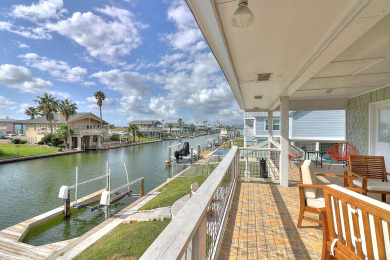 Lake House Royal Estes! Large Home! Canal front! Private pool! Firepit!, , on Gulf of Mexico - Aransas Pass in Texas - Lakehouse Vacation Rental - Lake Home for rent on LakeHouseVacations.com