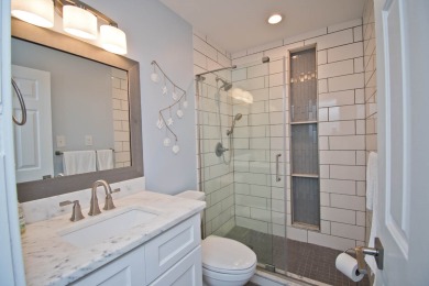 Lake House HOT SUMMER DEALS FOR MAY & JUNE ON THIS GORGEOUS OCEAN FRONT CONDO!, , on Atlantic Ocean - Pine Knoll Shores in North Carolina - Lakehouse Vacation Rental - Lake Home for rent on LakeHouseVacations.com