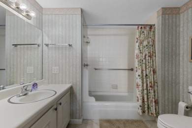Lake House PRICE DROP SUMMER SPECIAL! GORGEOUS OCEAN FRONT MULTI LEVEL CONDOMINIUM!, , on Atlantic Beach in North Carolina - Lakehouse Vacation Rental - Lake Home for rent on LakeHouseVacations.com