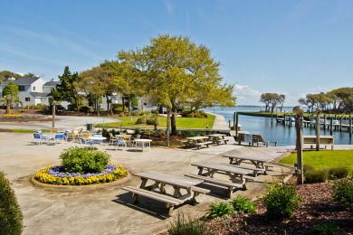 Lake House MULTI-LEVEL, BRIGHTLY FURNISHED OCEANFRONT CONDO WITH EASY BEACH ACCESS, , on Atlantic Ocean - Pine Knoll Shores in North Carolina - Lakehouse Vacation Rental - Lake Home for rent on LakeHouseVacations.com