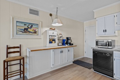Lake House 3 NIGHT MINIMUM SUMMER SPECIAL!!! GREAT FOR GUEST WHO CAN'T STAY A WEEK!!!, , on Atlantic Beach in North Carolina - Lakehouse Vacation Rental - Lake Home for rent on LakeHouseVacations.com