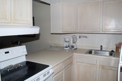 Lake House MULTI-LEVEL, OCEANFRONT - ENJOY BEACON'S REACH AMENITIES, , on Atlantic Ocean - Pine Knoll Shores in North Carolina - Lakehouse Vacation Rental - Lake Home for rent on LakeHouseVacations.com