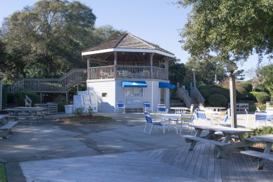 Lake House MULTI-LEVEL, OCEANFRONT - ENJOY BEACON'S REACH AMENITIES, , on Atlantic Ocean - Pine Knoll Shores in North Carolina - Lakehouse Vacation Rental - Lake Home for rent on LakeHouseVacations.com