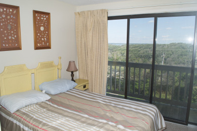 Lake House MULTI-LEVEL, OCEANFRONT - ENJOY BEACON'S REACH AMENITIES, , on Atlantic Ocean - Pine Knoll Shores in North Carolina - Lakehouse Vacation Rental - Lake Home for rent on LakeHouseVacations.com
