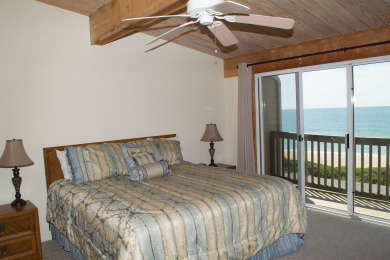 Lake House MULTI-LEVEL, OCEANFRONT - ENJOY BEACON'S REACH AMENITIES, , on Atlantic Ocean - Pine Knoll Shores in North Carolina - Lakehouse Vacation Rental - Lake Home for rent on LakeHouseVacations.com