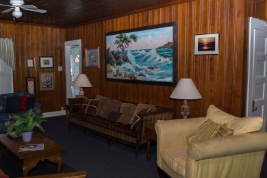 Lake House LARGE SUN PORCH, STEPS AWAY TO BEACH, , on Atlantic Beach in North Carolina - Lakehouse Vacation Rental - Lake Home for rent on LakeHouseVacations.com