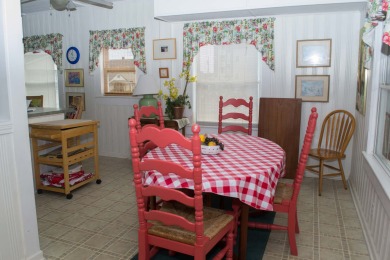 Lake House LARGE SUN PORCH, STEPS AWAY TO BEACH, , on Atlantic Beach in North Carolina - Lakehouse Vacation Rental - Lake Home for rent on LakeHouseVacations.com