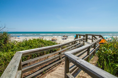 Lake House 3 NIGHT MINIMUM SUMMER SPECIAL!!! GREAT FOR GUEST WHO CAN'T STAY A WEEK!!!, , on Atlantic Ocean - Pine Knoll Shores in North Carolina - Lakehouse Vacation Rental - Lake Home for rent on LakeHouseVacations.com
