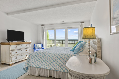 Lake House UPDATED KITCHEN - AMAZING VIEWS, , on Atlantic Ocean - Pine Knoll Shores in North Carolina - Lakehouse Vacation Rental - Lake Home for rent on LakeHouseVacations.com