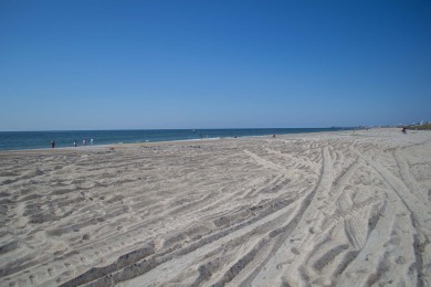 Lake House Oceanfront house with many upgrades in the heart of Atlantic Beach!, , on Atlantic Beach in North Carolina - Lakehouse Vacation Rental - Lake Home for rent on LakeHouseVacations.com