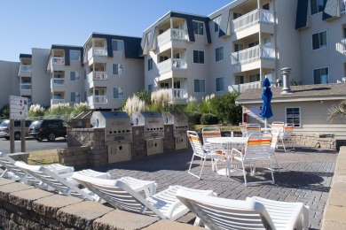 Lake House 3RD FLOOR WITH GREAT OCEAN VIEWS. OCEANFRONT COMPLEX WITH FAMILY AMENITIES, , on Atlantic Beach in North Carolina - Lakehouse Vacation Rental - Lake Home for rent on LakeHouseVacations.com