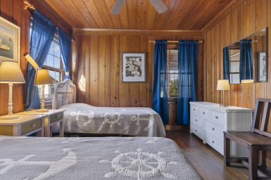 Lake House HOT DEAL! 3NIGHT MINIMUM, PET FRIENDLY OCEAN FRONT & EASY ACCESS TO THE BEACH, , on Atlantic Beach in North Carolina - Lakehouse Vacation Rental - Lake Home for rent on LakeHouseVacations.com
