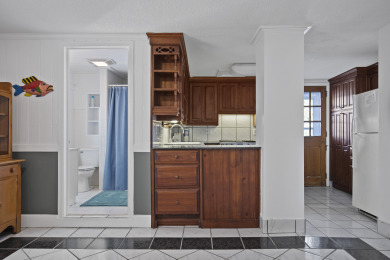 Lake House HOT DEAL! 3NIGHT MINIMUM, PET FRIENDLY OCEAN FRONT & EASY ACCESS TO THE BEACH, , on Atlantic Beach in North Carolina - Lakehouse Vacation Rental - Lake Home for rent on LakeHouseVacations.com