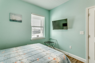 Lake House Together Resorts New Large 28 bedrooms 28 Bathrooms at the Cherry Grove Beach, , on Atlantic Ocean - North Myrtle Beach in South Carolina - Lakehouse Vacation Rental - Lake Home for rent on LakeHouseVacations.com