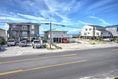 Lake House Newly Renovated and Just Steps from the BEACH!, , on Atlantic Ocean - North Myrtle Beach in South Carolina - Lakehouse Vacation Rental - Lake Home for rent on LakeHouseVacations.com