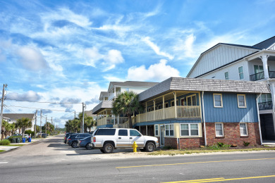 Lake House Newly Renovated and Just Steps from the BEACH!, , on Atlantic Ocean - North Myrtle Beach in South Carolina - Lakehouse Vacation Rental - Lake Home for rent on LakeHouseVacations.com