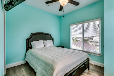 Lake House Large Reunion Property 22bd21 ba two 12ba, pvt poolspa, decks, theater, , on Atlantic Ocean - North Myrtle Beach in South Carolina - Lakehouse Vacation Rental - Lake Home for rent on LakeHouseVacations.com