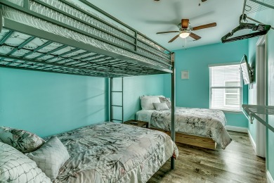 Lake House Large Home Cherry Grove 9bd9.5ba, pvt poolspa, billiards, sleeps 36 guests, , on Atlantic Ocean - North Myrtle Beach in South Carolina - Lakehouse Vacation Rental - Lake Home for rent on LakeHouseVacations.com