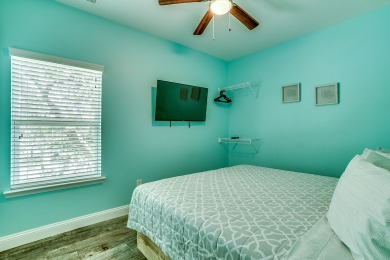 Lake House Large Home Cherry Grove 9bd9.5ba, pvt poolspa, billiards, sleeps 36 guests, , on Atlantic Ocean - North Myrtle Beach in South Carolina - Lakehouse Vacation Rental - Lake Home for rent on LakeHouseVacations.com